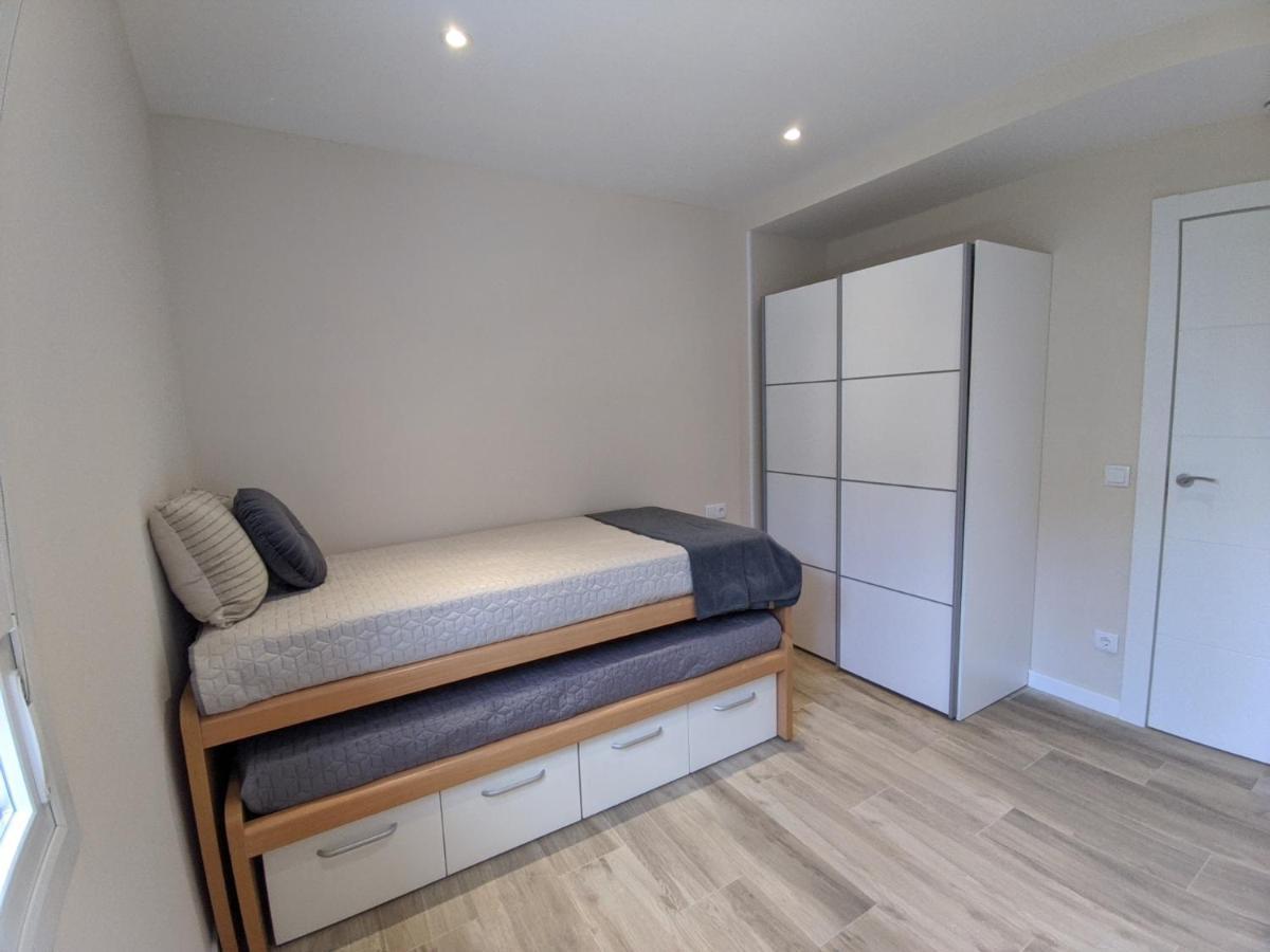 Apartamentos Baldenora Llanes Bagian luar foto