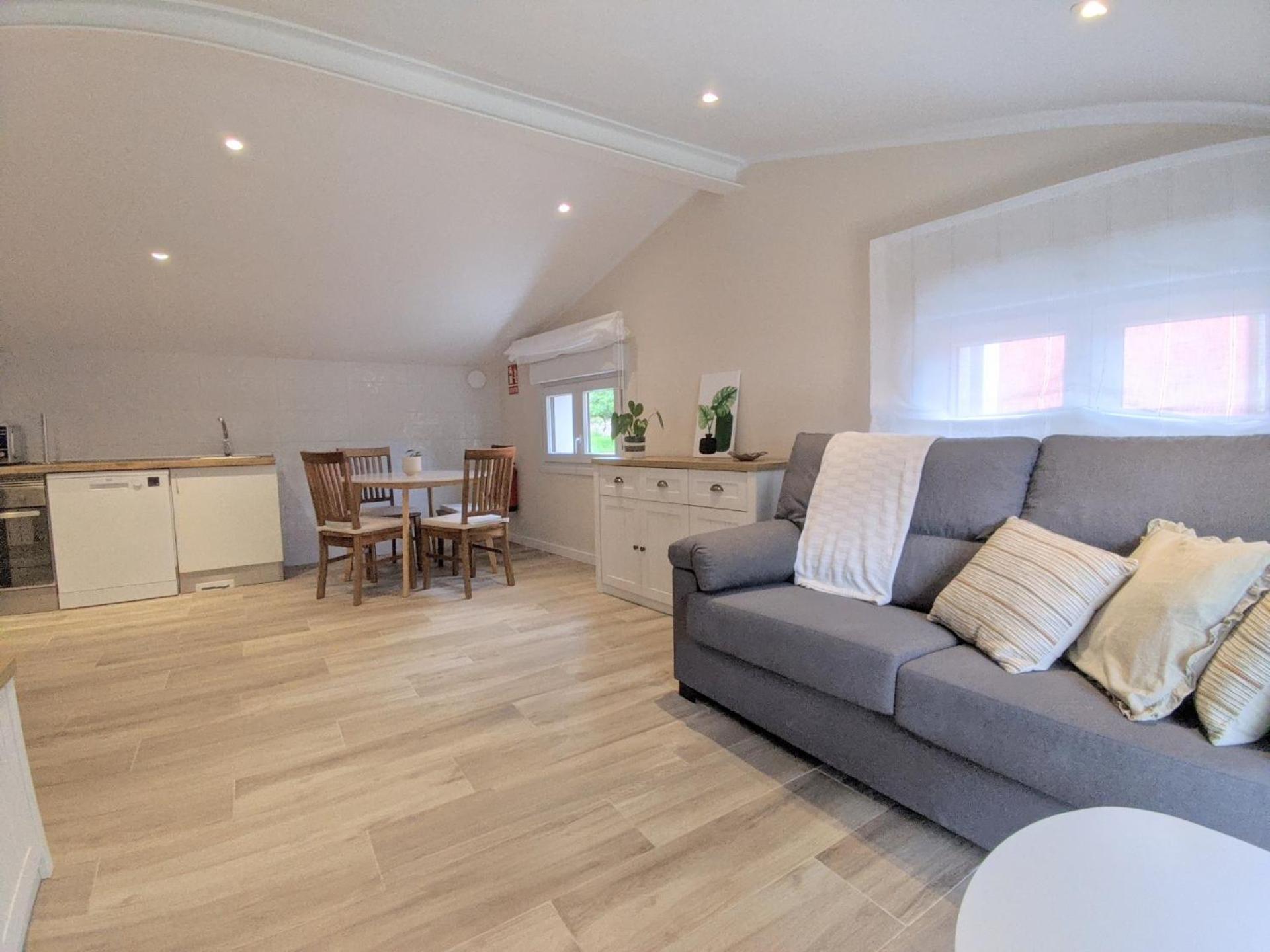 Apartamentos Baldenora Llanes Bagian luar foto